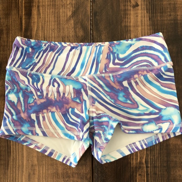 champion heritage tee all over script